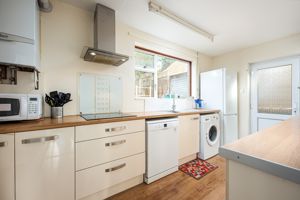 Kitchen- click for photo gallery